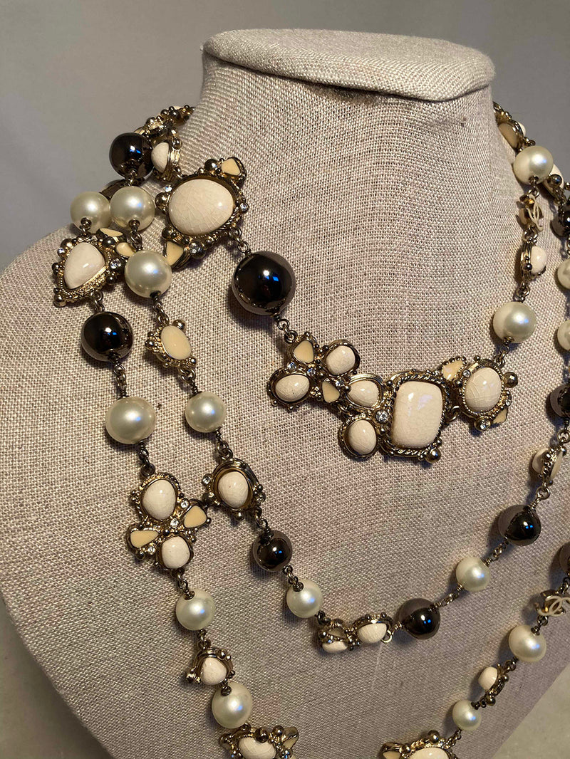 Vintage Chanel Enamel Pearl Gunmetal Beaded Necklace
