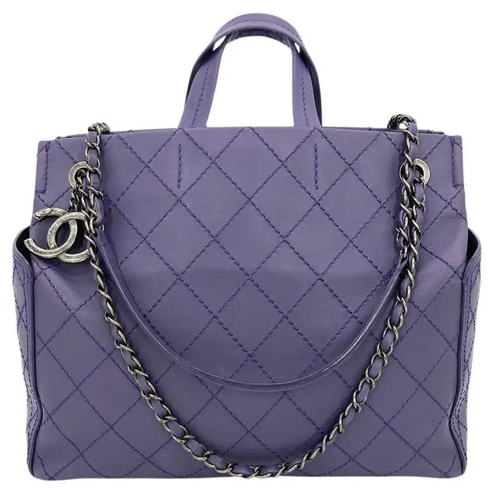 【CHANEL】タイムレス CC トートバッグ Chanel Purple Leather Top Stitch CC Pocket Tote – Ladybag