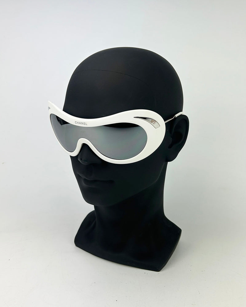 RARE Chanel Vintage Ski Sunglasses White Oversize Frame Mirror Lens c2000s