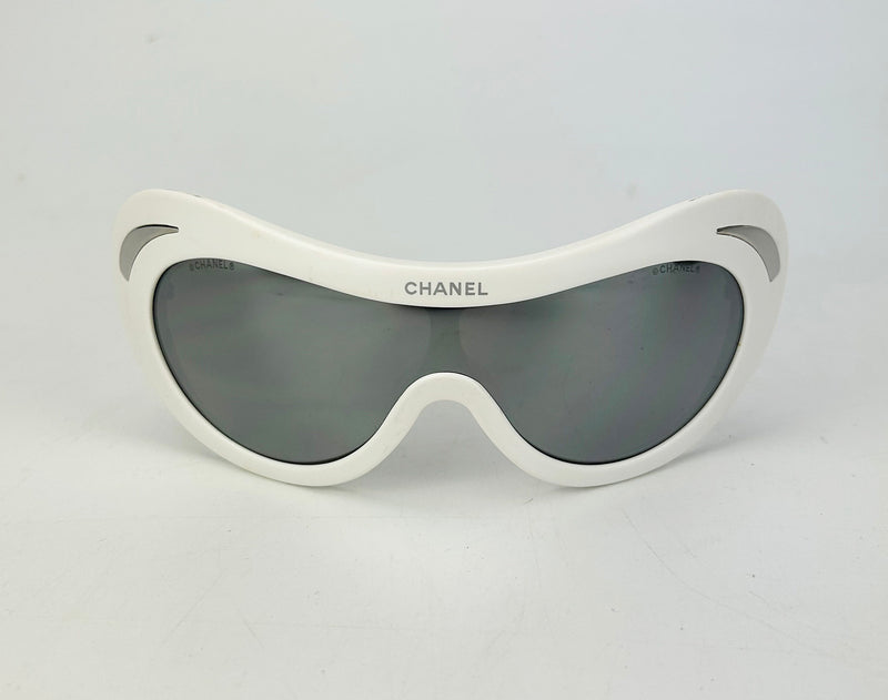 RARE Chanel Vintage Ski Sunglasses White Oversize Frame Mirror Lens c2000s