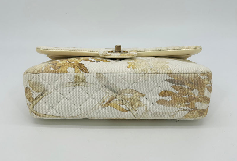 NWOT Chanel Denim Floral Print Medium Double Flap Classic 2.55