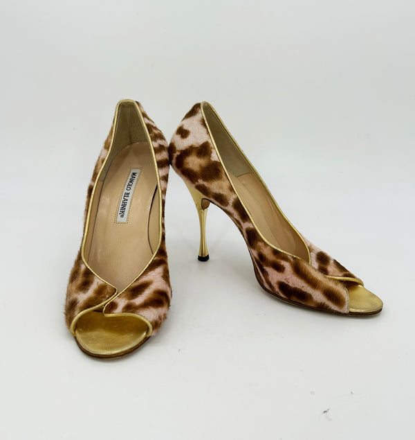 Manolo Blahnik Pink Pony Hair Leopard Print Gold Leather Peep Toe Pumps
