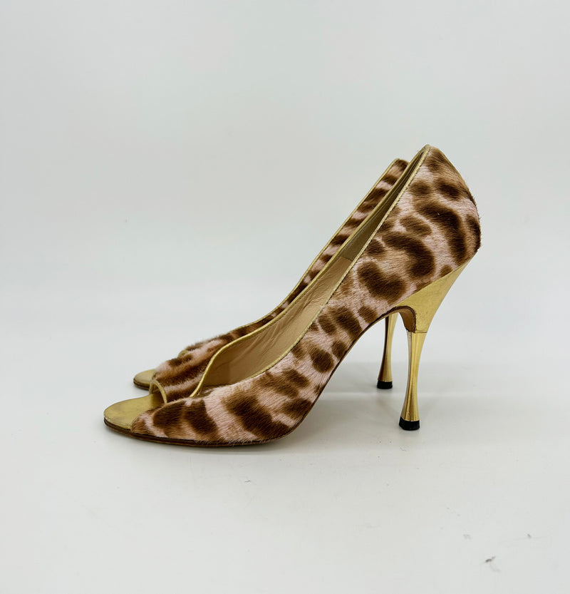 Manolo Blahnik Pink Pony Hair Leopard Print Gold Leather Peep Toe Pumps