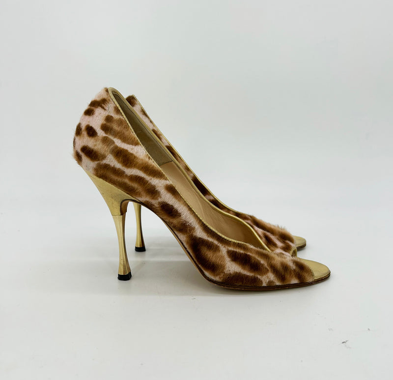 Manolo Blahnik Pink Pony Hair Leopard Print Gold Leather Peep Toe Pumps