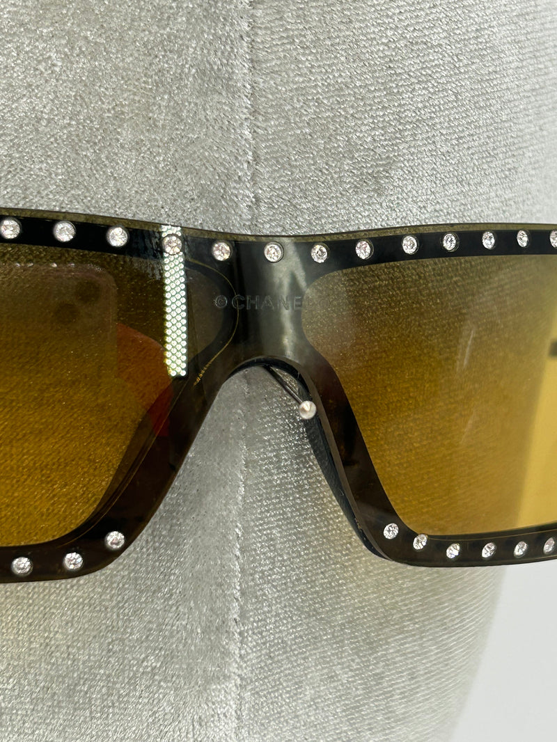 Chanel Vintage Y2K Brown CC Logo Crystal Frame Shield Sunglasses c2000s