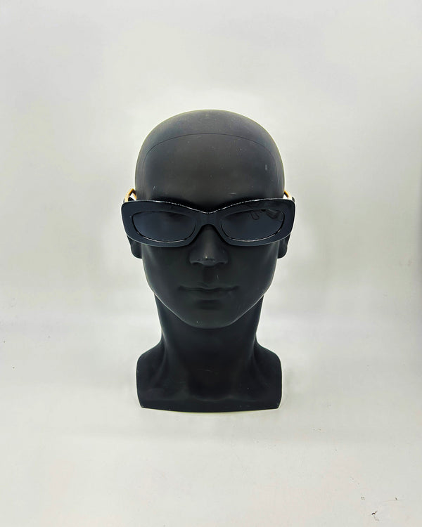 Chanel Vintage Y2K Black and Cream Oval Lens Sunglasses