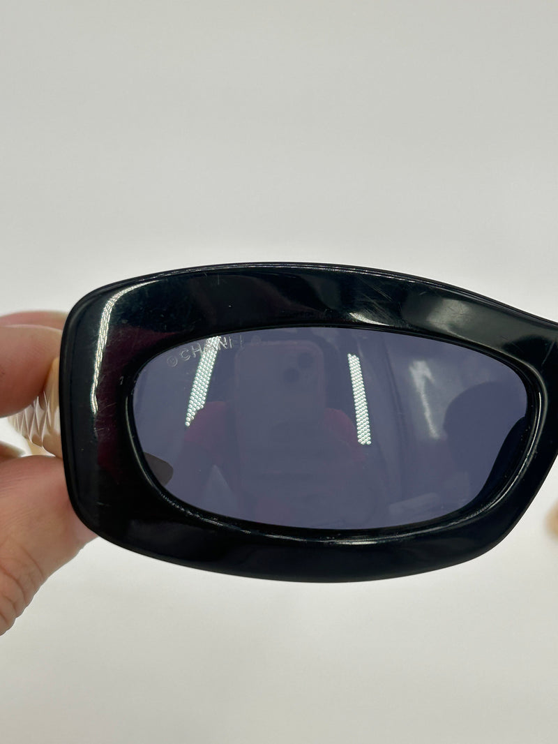 Chanel Vintage Y2K Black and Cream Oval Lens Sunglasses