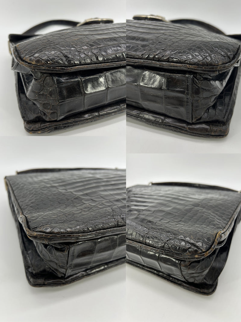 Vintage 1970s Brown Alligator Portfolio Top Handle Tote