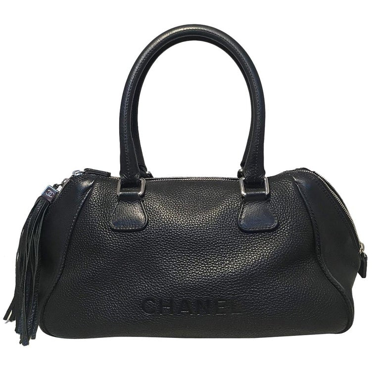GUCCI Lady Tassel Black Grained Leather Top Handle Tote Bag