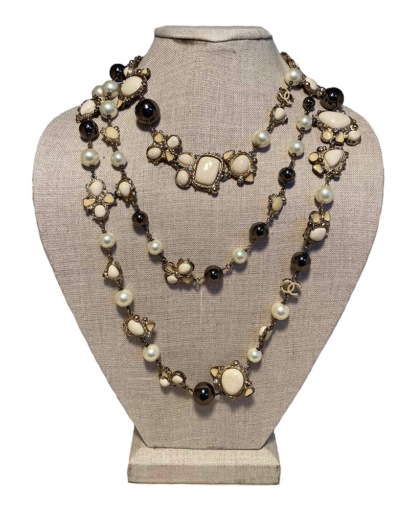Chanel Printemps Pearl Black Stone Necklace with Crystal CC