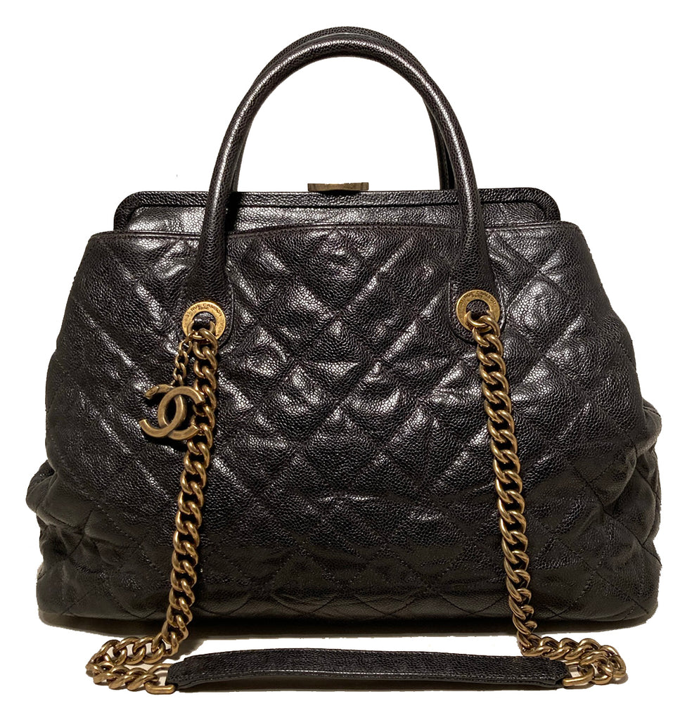 Chanel Black Quilted Glazed Cavier Leather Coco Pleats Messenger Bag Chanel