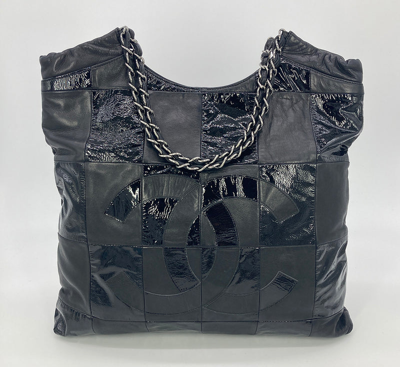 Chanel Black Checkered Leather Shoulder Bag Shopper Tote – Ladybag  International