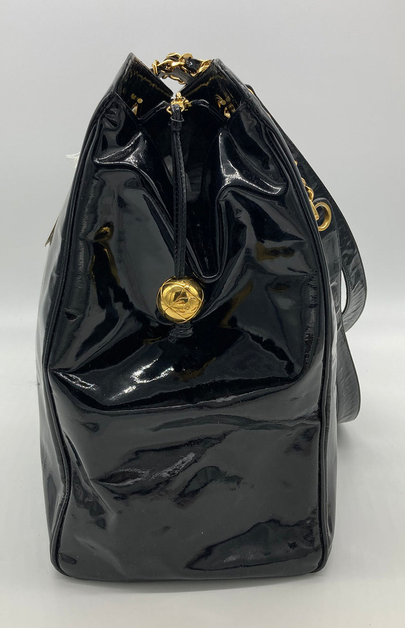Vintage Chanel Black Patent XL Weekender Super Model Tote – Ladybag  International